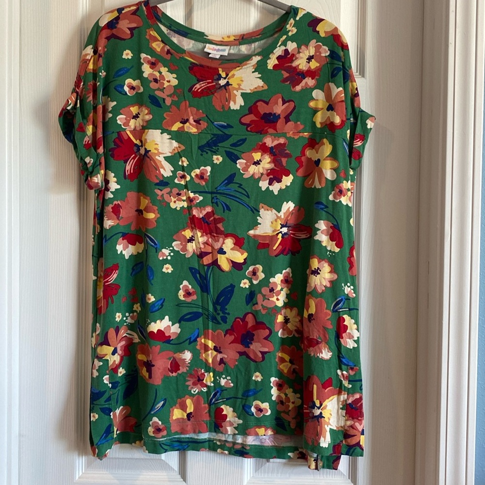 LuLaRoe Leah Tunic